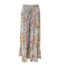 Load image into Gallery viewer, Floral Flare Pants
