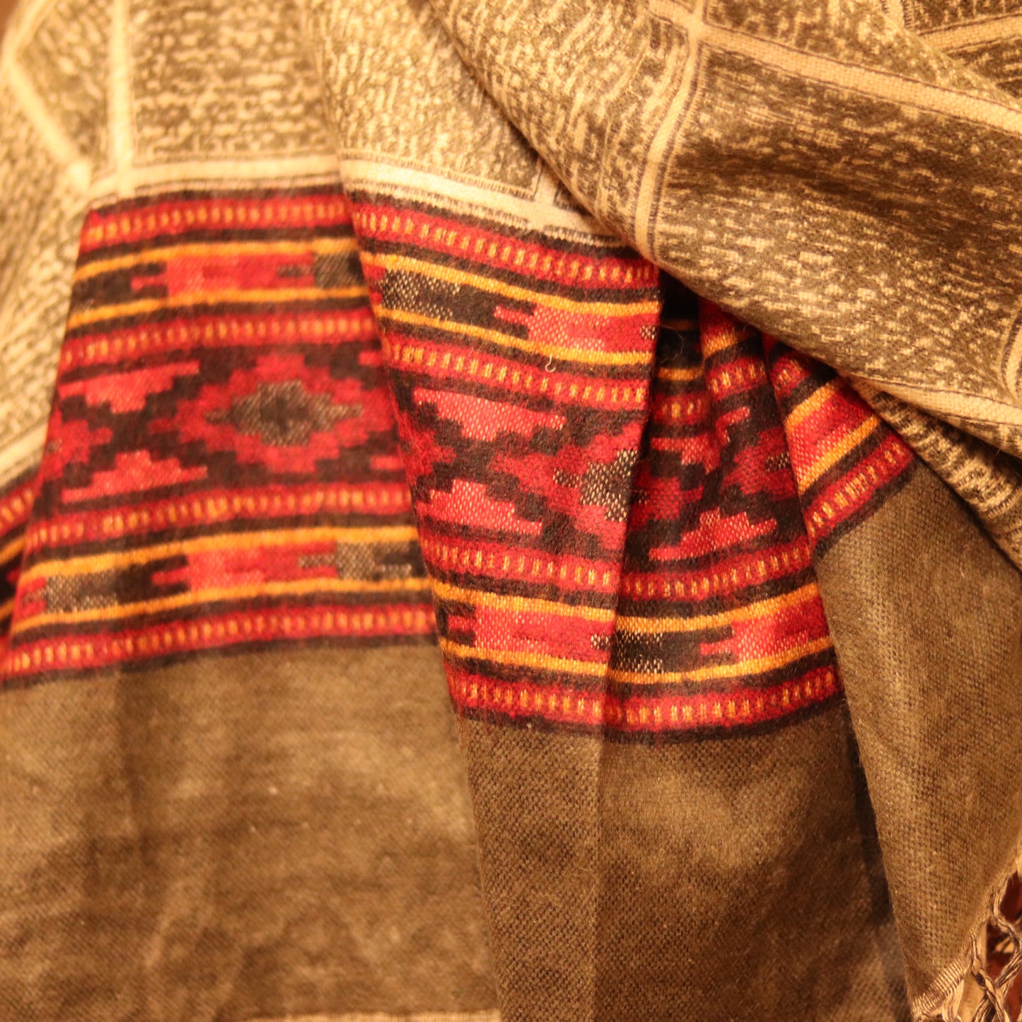 Dhaka Blanket Shawl - Longhorn